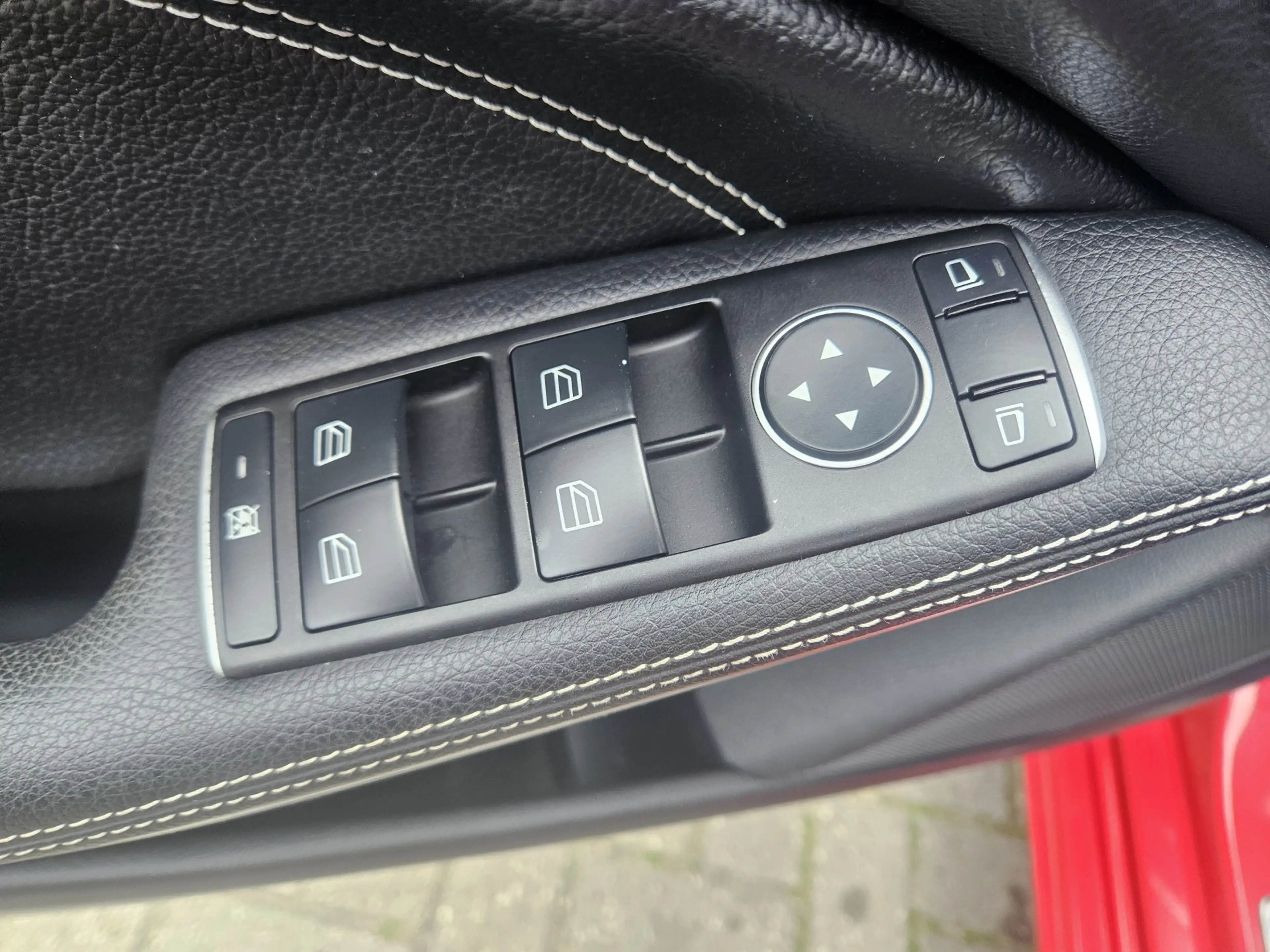 Mercedes-Benz CLA 180 Shooting Brake Ambition — photo 6