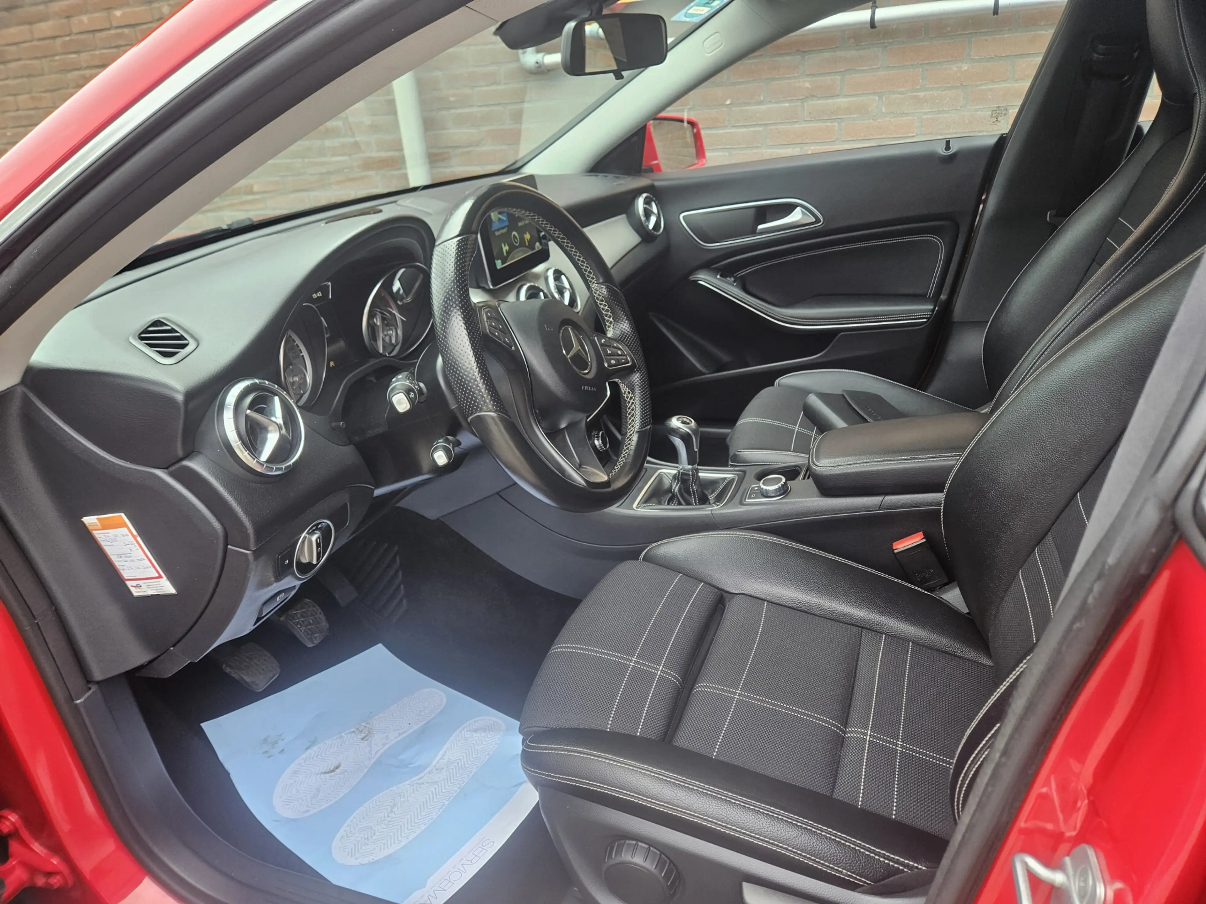 Mercedes-Benz CLA 180 Shooting Brake Ambition — photo 5