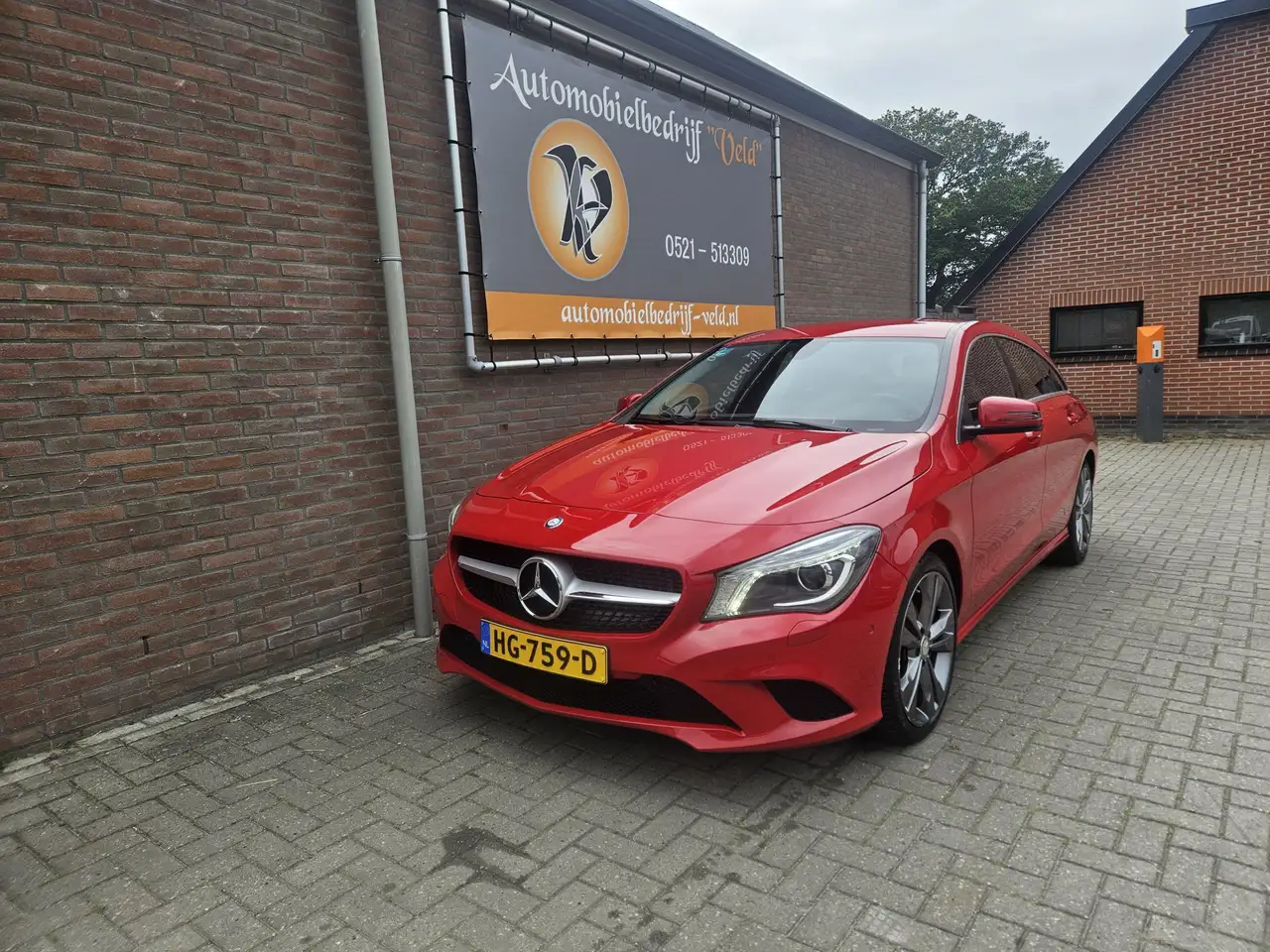 Mercedes-Benz CLA 180
