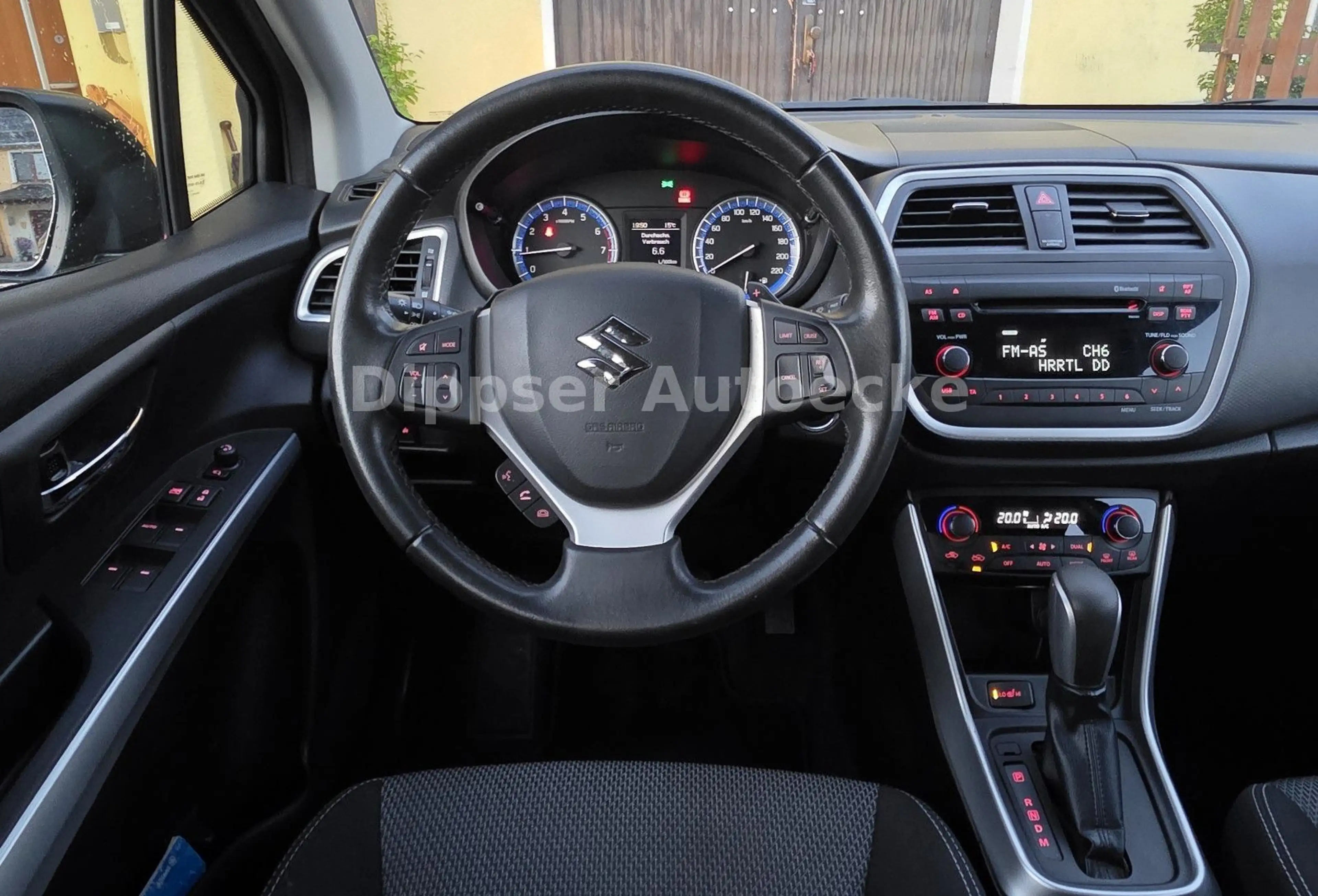 Suzuki SX4 S-Cross "Club"_AUTOMATIK_Klima_Sitzh... — photo 11