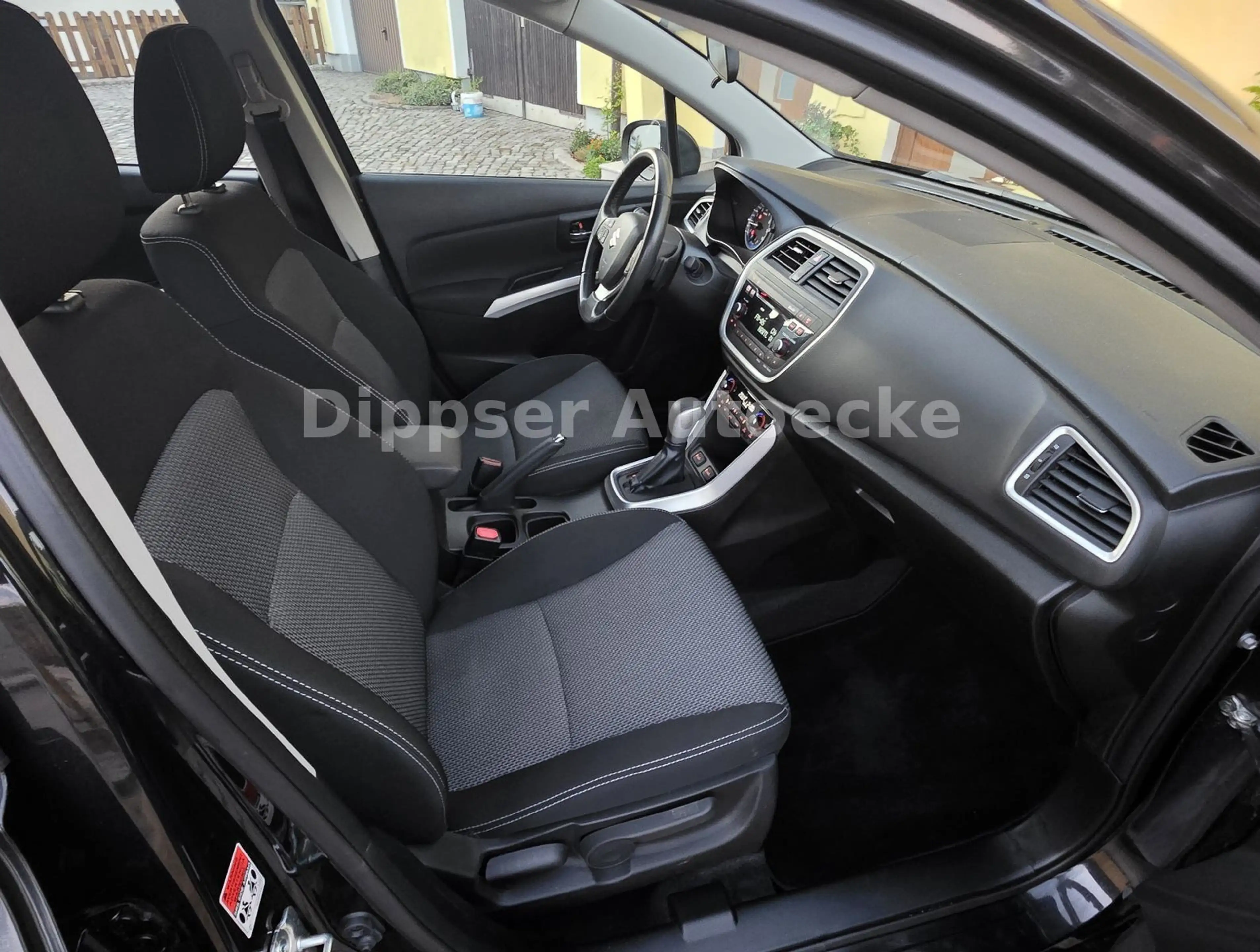 Suzuki SX4 S-Cross "Club"_AUTOMATIK_Klima_Sitzh... — photo 14