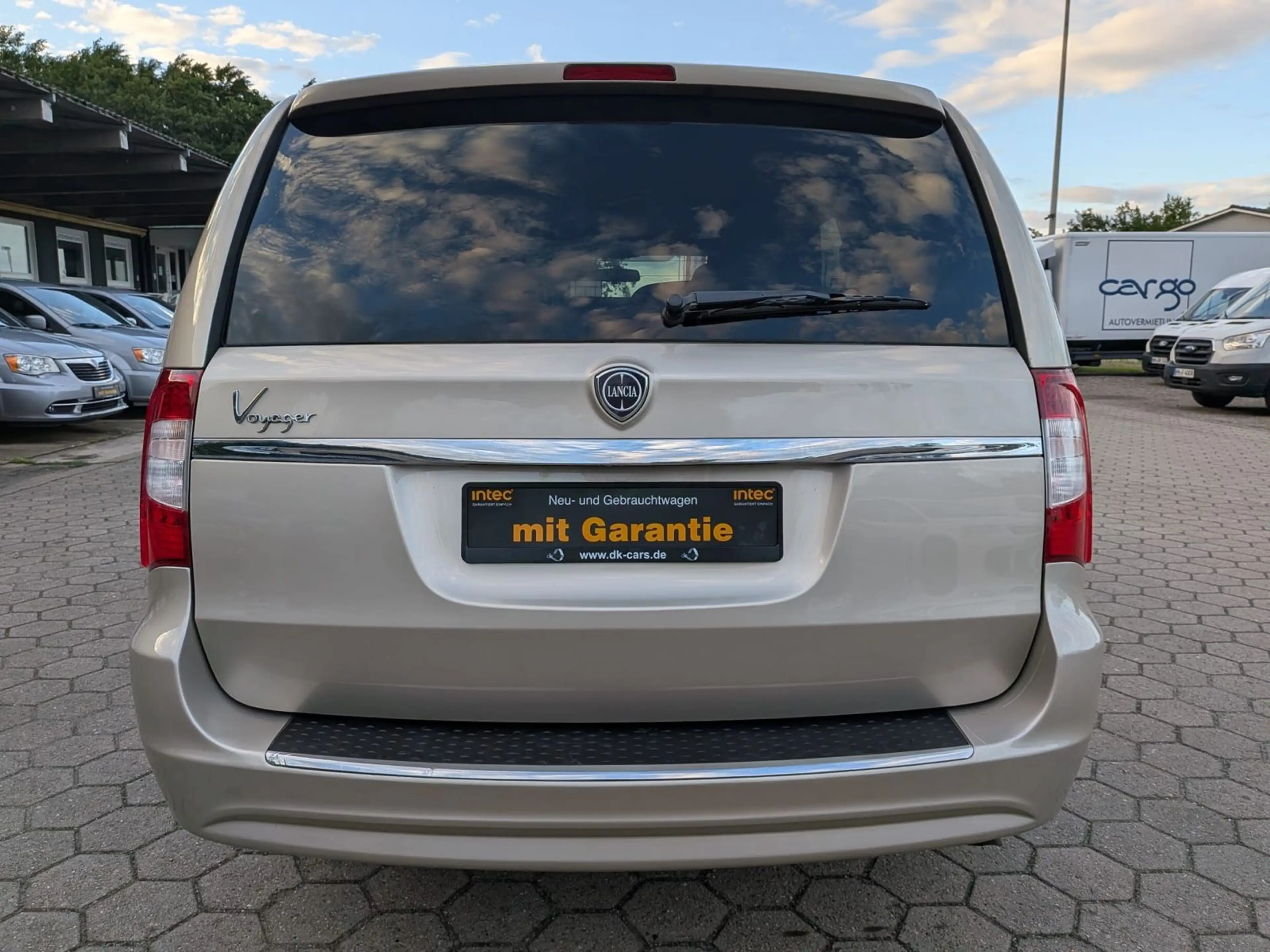 Lancia Voyager 7-Sitze TÜV-Neu + Garantie — photo 6