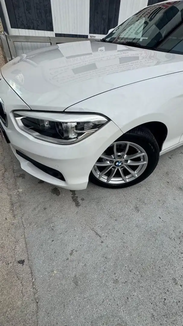 BMW 116 116d Blanc - 2