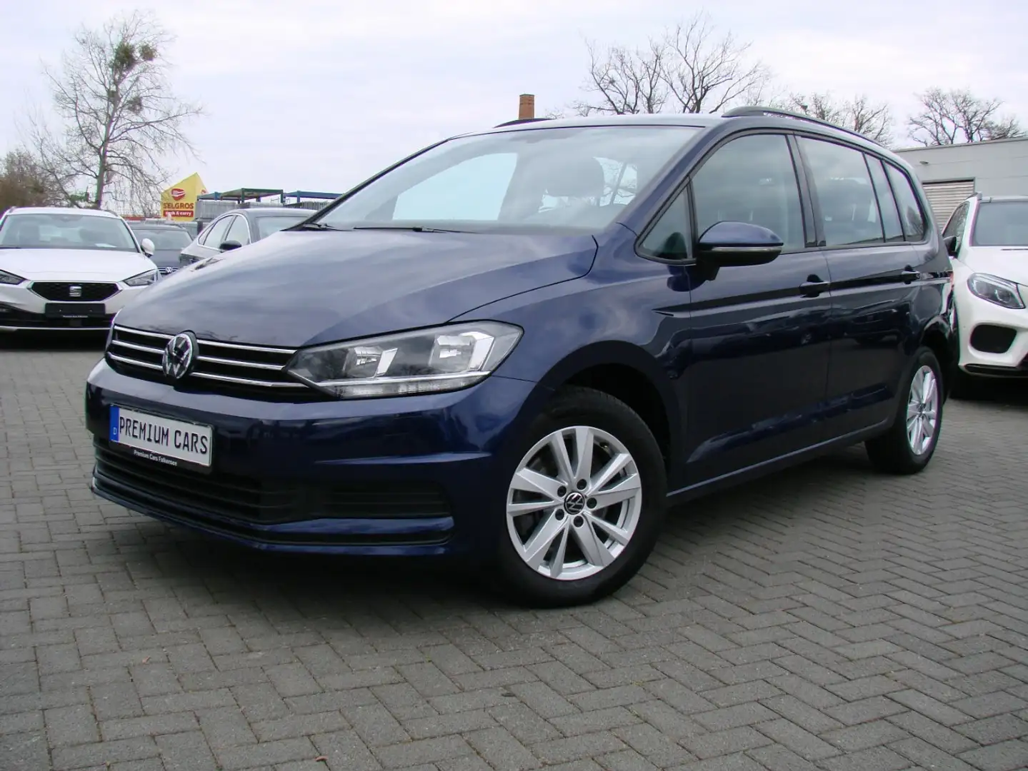 Volkswagen Touran 1.5TSI Comfortline 7-Sitzer ACC Navi PDC Azul - 2