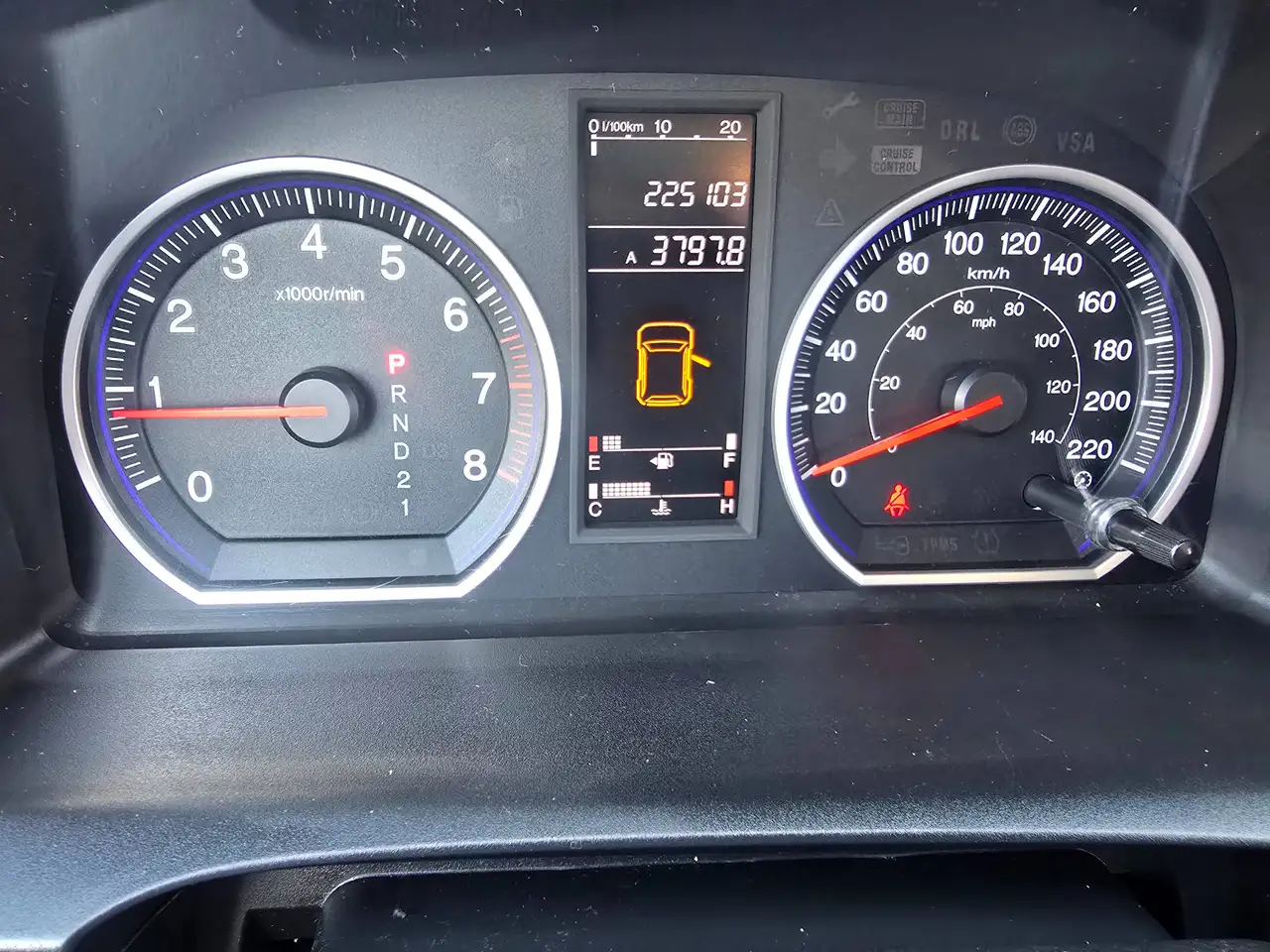 Honda CR-V снимка Honda CR-V