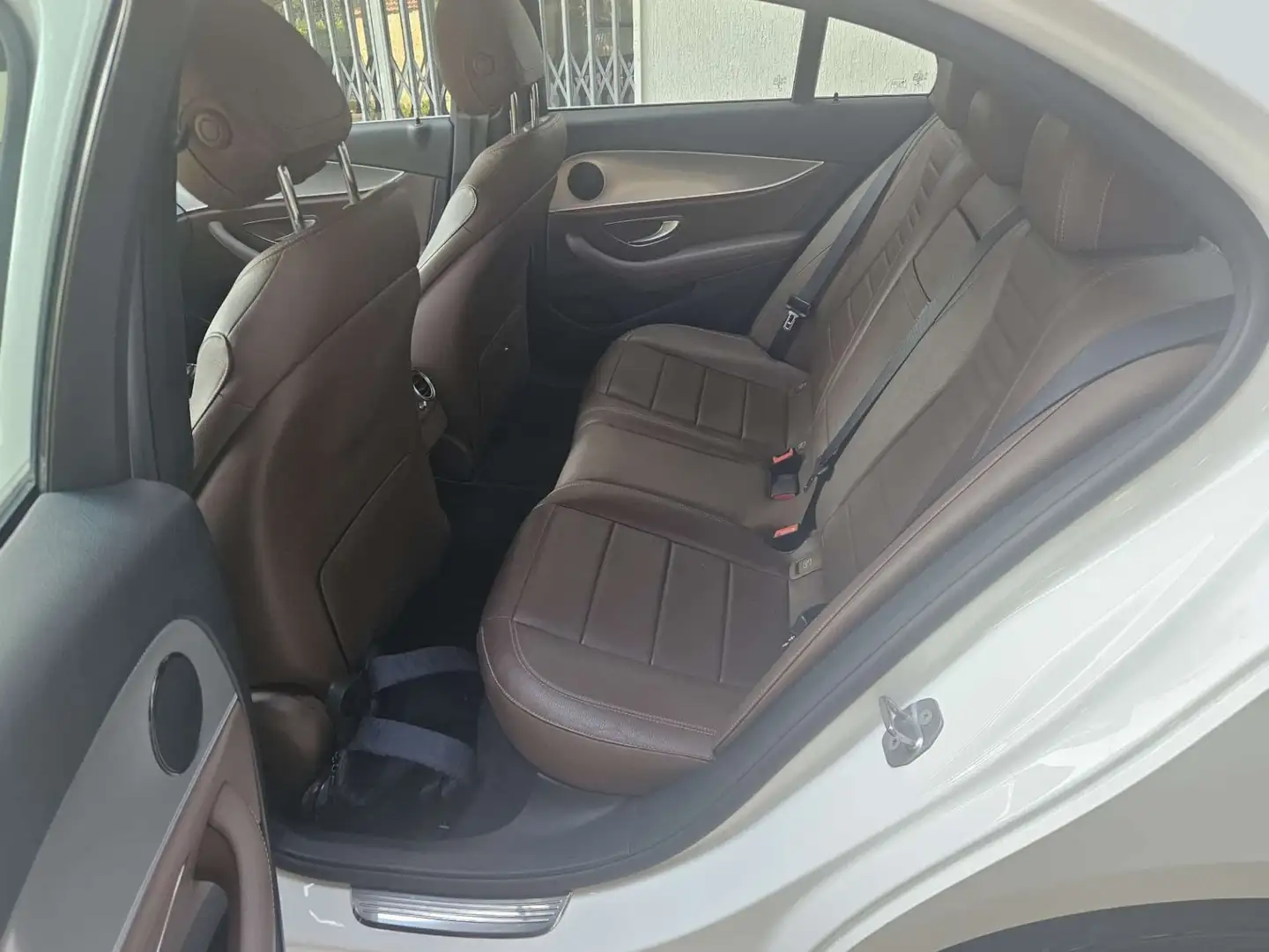 Mercedes-Benz E 350 d Premium Plus 4matic auto - 2