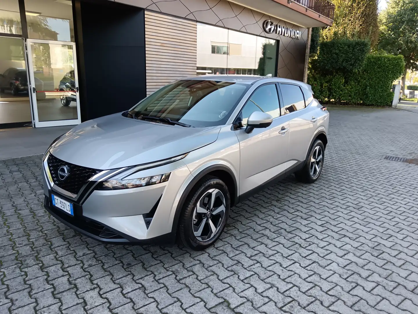 Nissan Qashqai Qashqai III 2021 1.3mhevN-Connecta2wd158cv xtronic Argento - 1