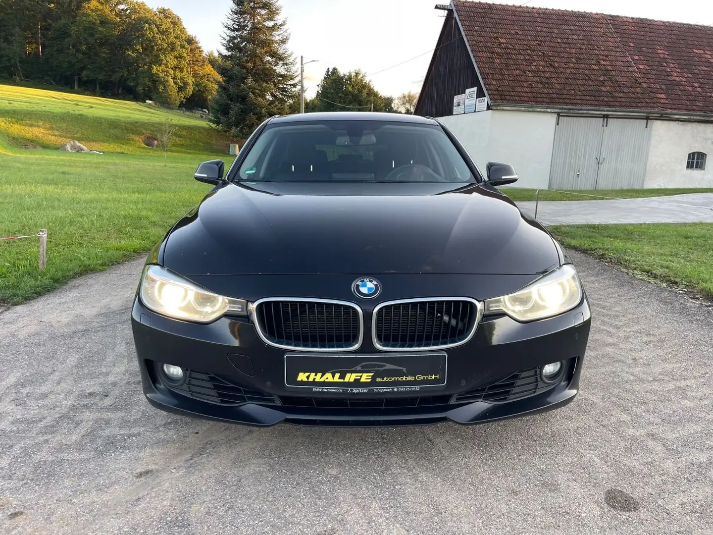 BMW 330 Baureihe 3 Touring 330 d Schwarz - 2