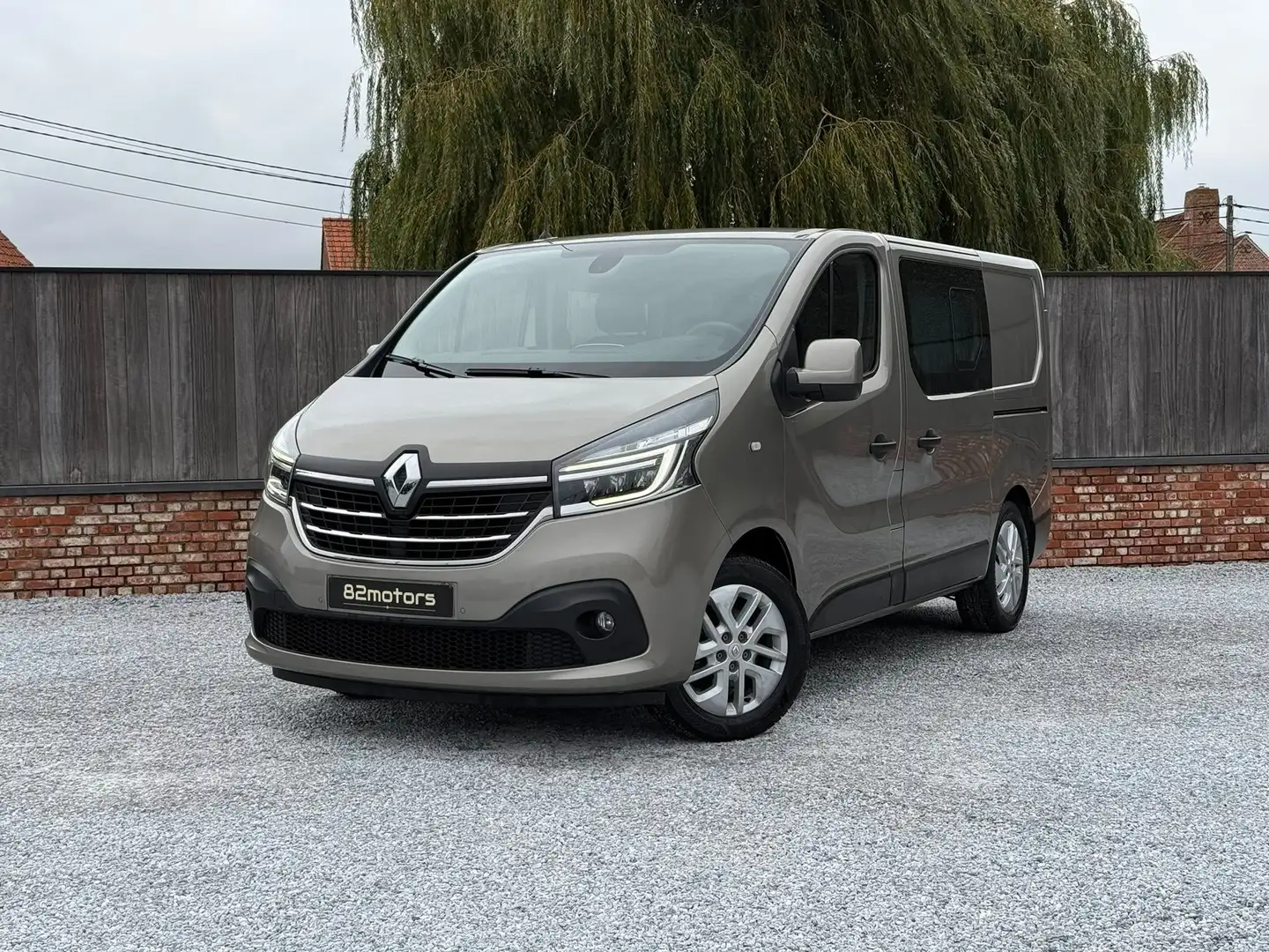 Renault Trafic /2.0d/5^pl/camera/leder/carplay/automaat/btw Beige - 1