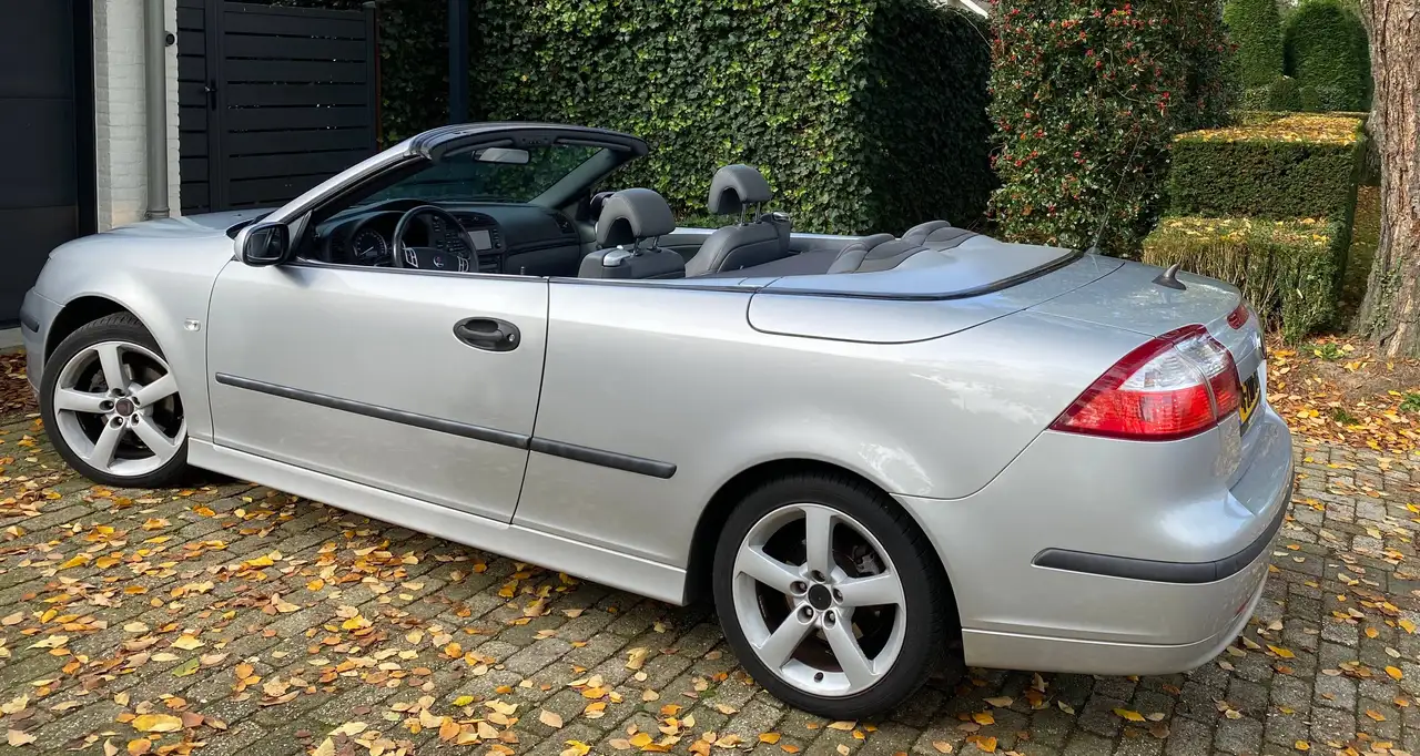Saab 9-3