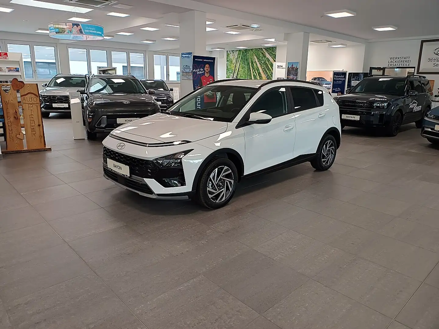 Hyundai BAYON Bayon 1,0 T-GDI GO PLUS DCT *LED*Navi*Klima* Weiß - 2