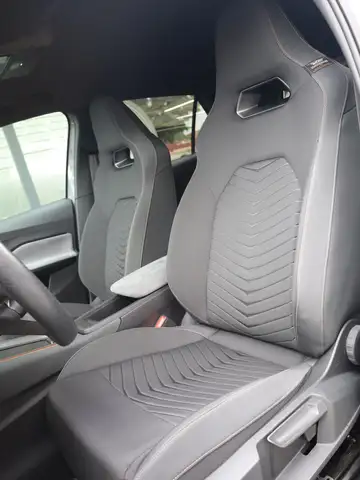 CUPRA Born view 12