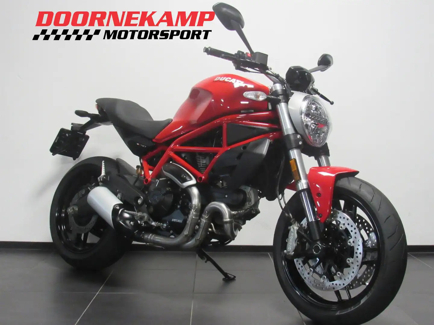 Ducati Monster 797 Rood - 2