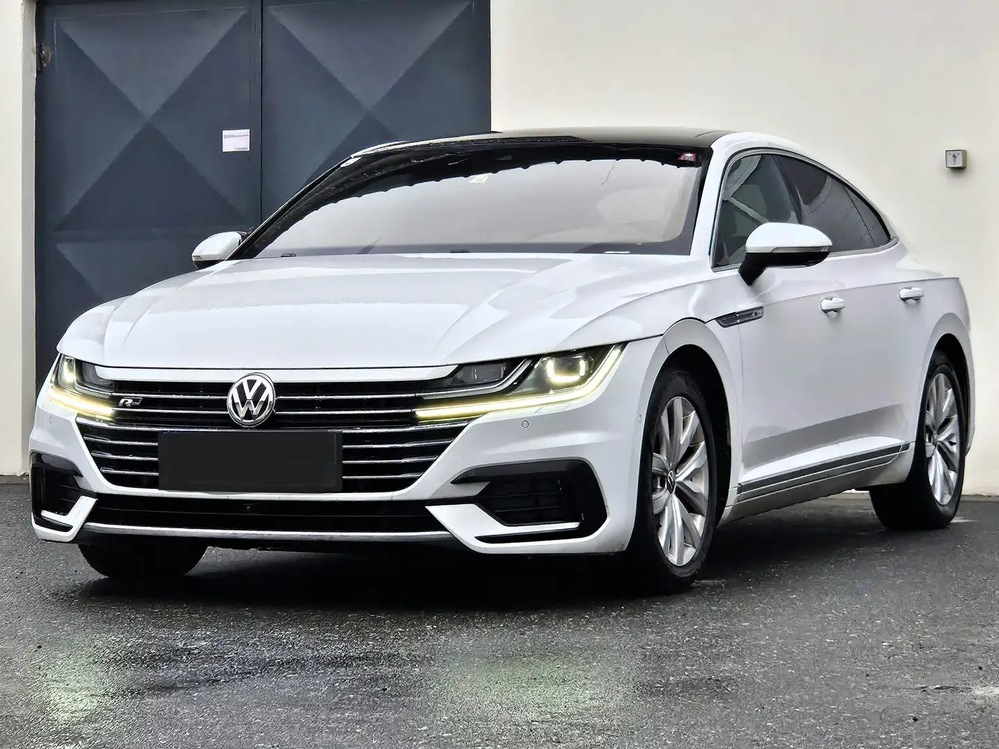 Volkswagen Arteon 2,0TDI SCR 4Motion 2xRLine DSG  *DCC*ACC*AHK*Pano* Weiß - 1