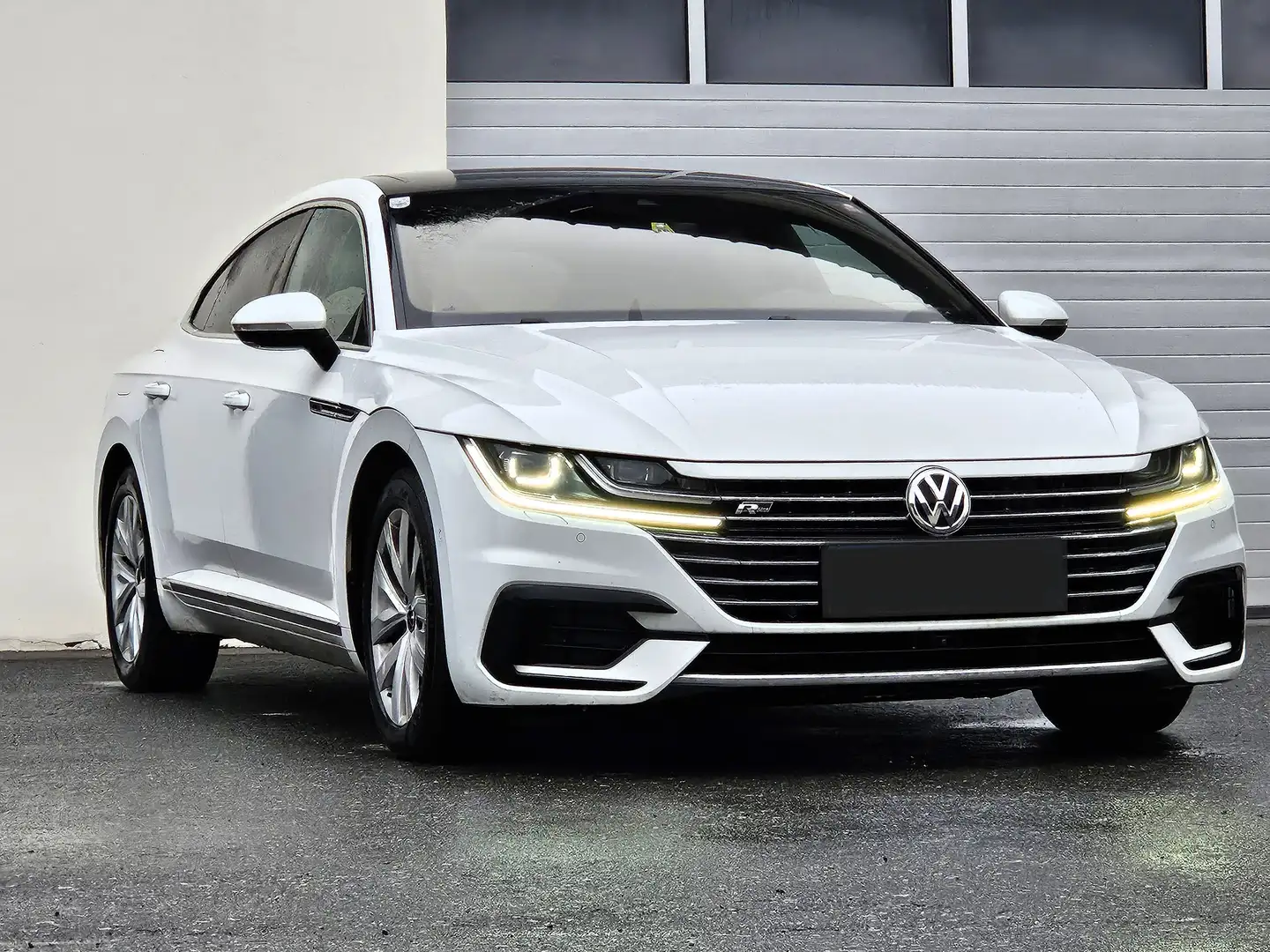 Volkswagen Arteon 2,0TDI SCR 4Motion 2xRLine DSG  *DCC*ACC*AHK*Pano* Weiß - 2