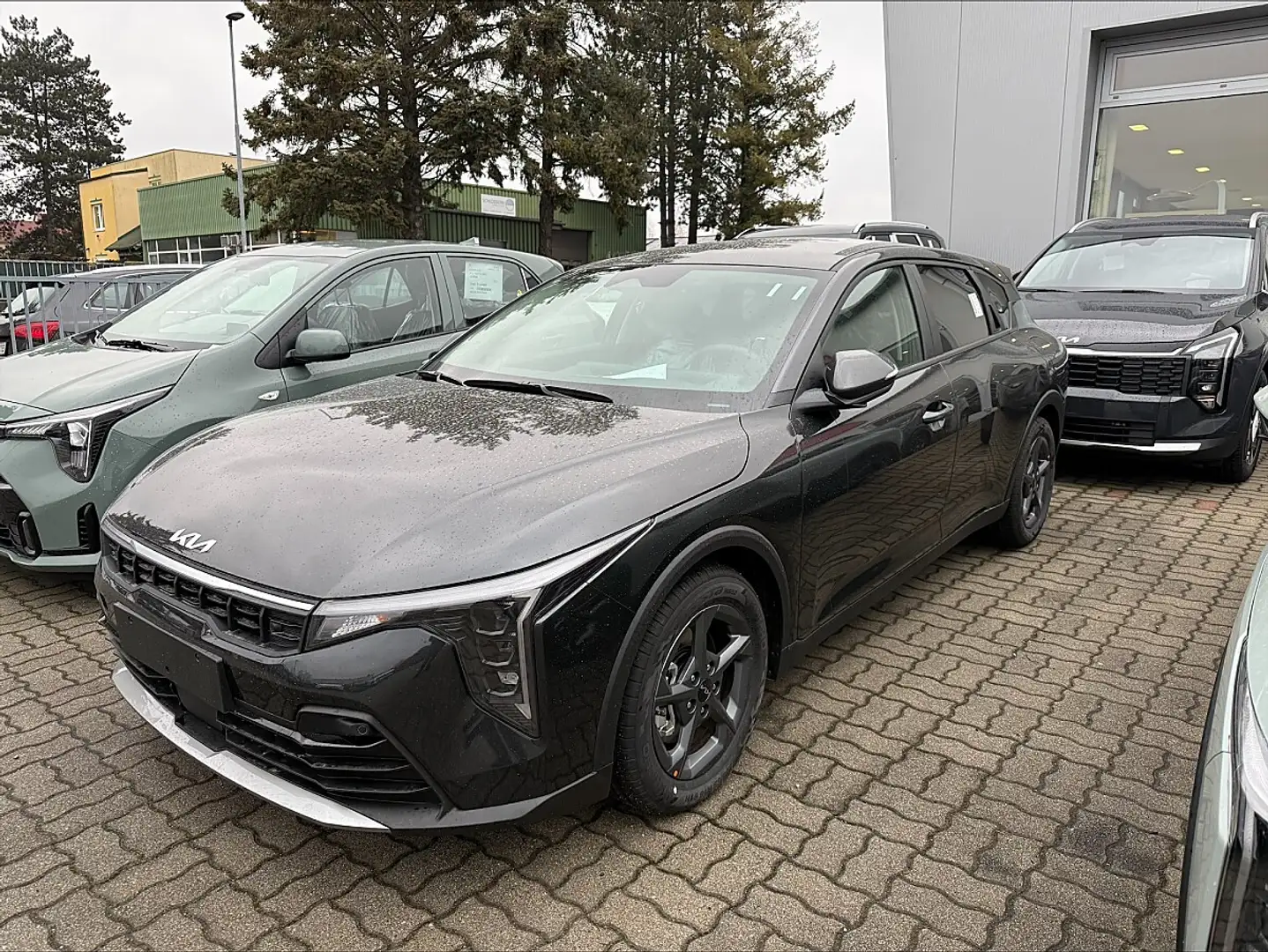 Kia K4 1,0 TGDI 48V Silber DCT Grau - 1