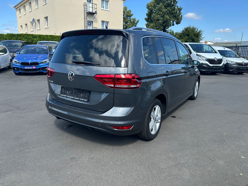 Volkswagen Touran 1.5 TSI Comfortline *LED*Navi*Kam*7-Sitze — photo 4