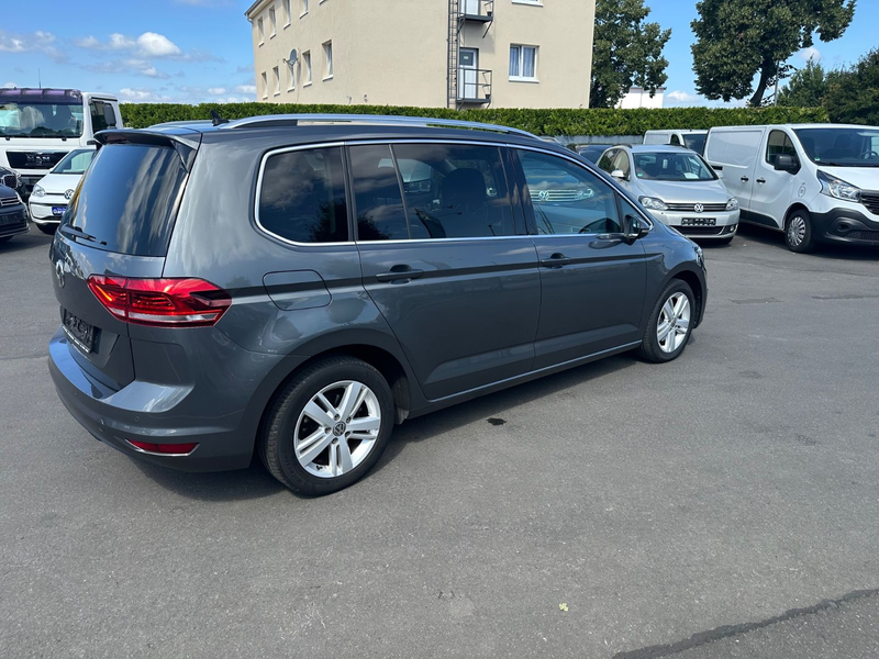 Volkswagen Touran 1.5 TSI Comfortline *LED*Navi*Kam*7-Sitze — photo 5