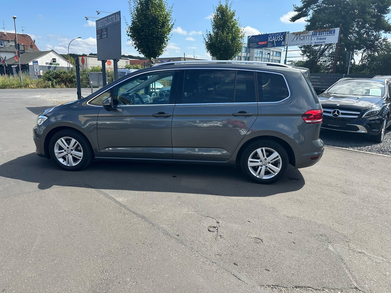 Volkswagen Touran 1.5 TSI Comfortline *LED*Navi*Kam*7-Sitze — photo 8