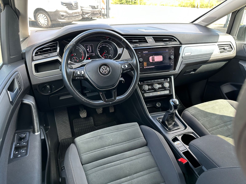Volkswagen Touran 1.5 TSI Comfortline *LED*Navi*Kam*7-Sitze — photo 10