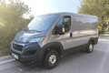 Peugeot Boxer Boxer Furgón 2.2BlueHDI 330 L1H1 S Gris - thumbnail 2