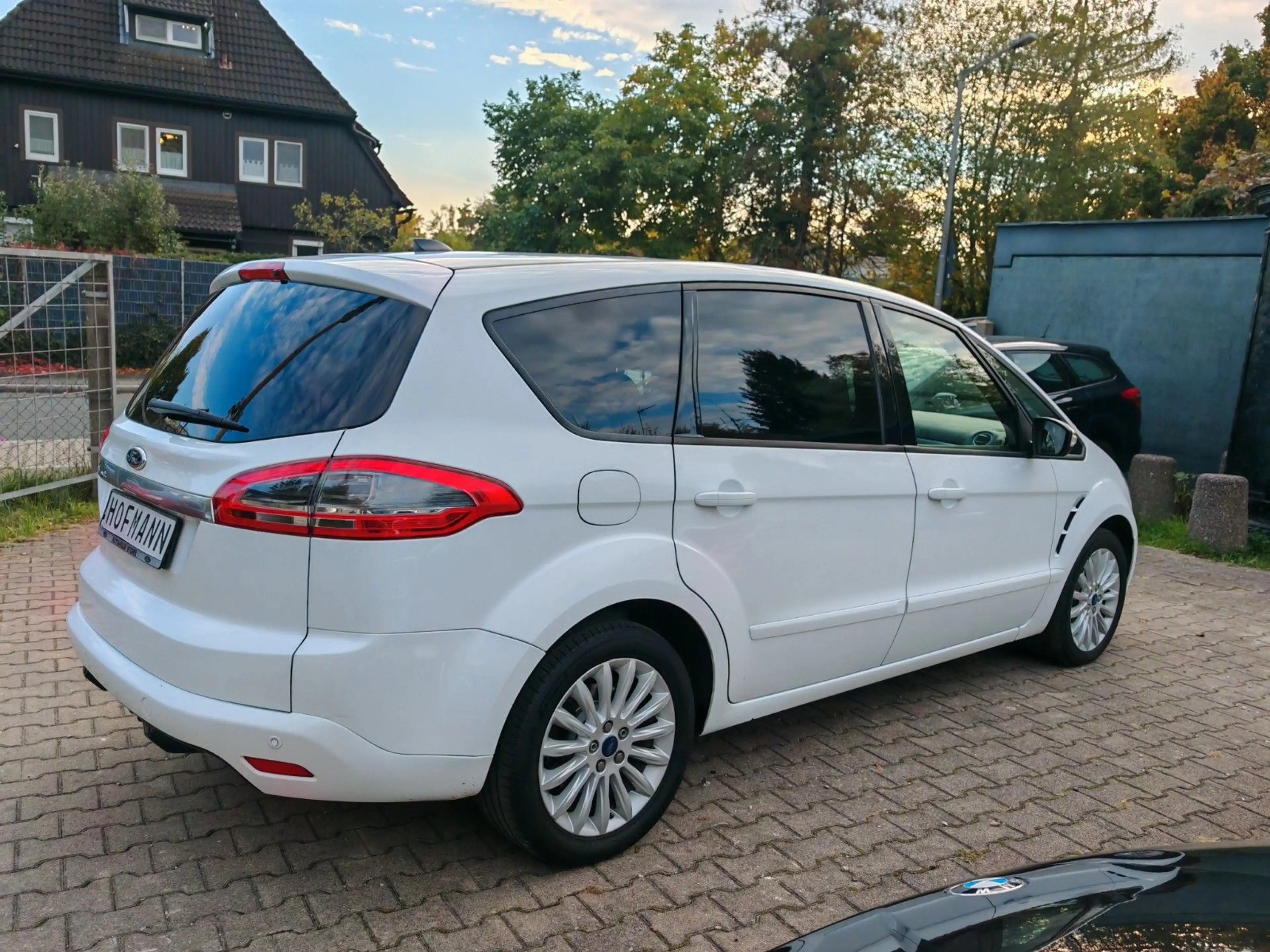 Ford S-Max Sport Edition 2.0 d 120 kw 7 Sitze Tüv — photo 5
