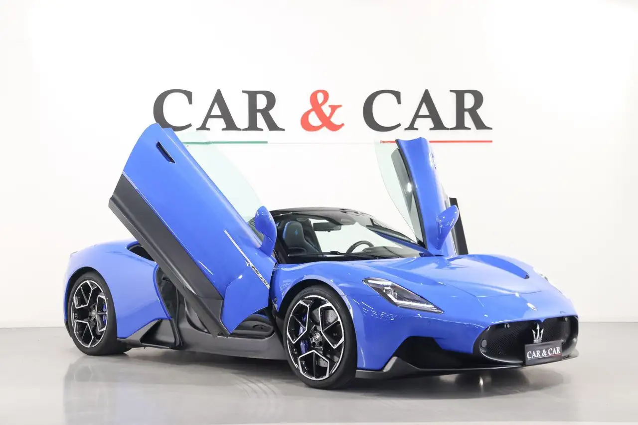 Maserati MC20