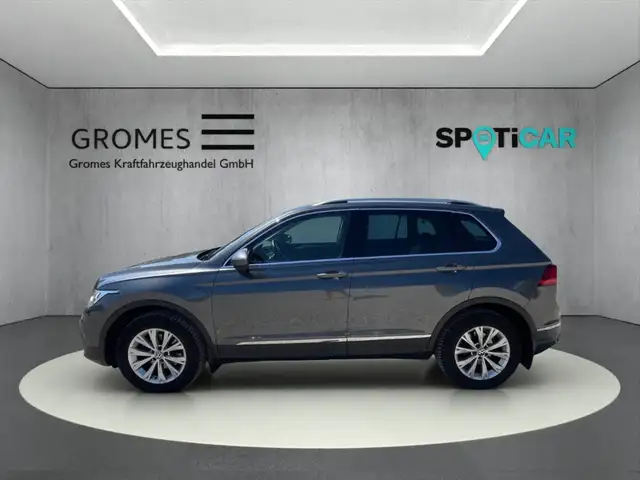Volkswagen Tiguan view 6