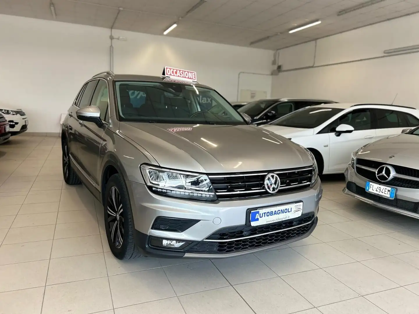 Volkswagen Tiguan ADVANCED 2.0 TDI SCR DSG BMT Grigio - 2