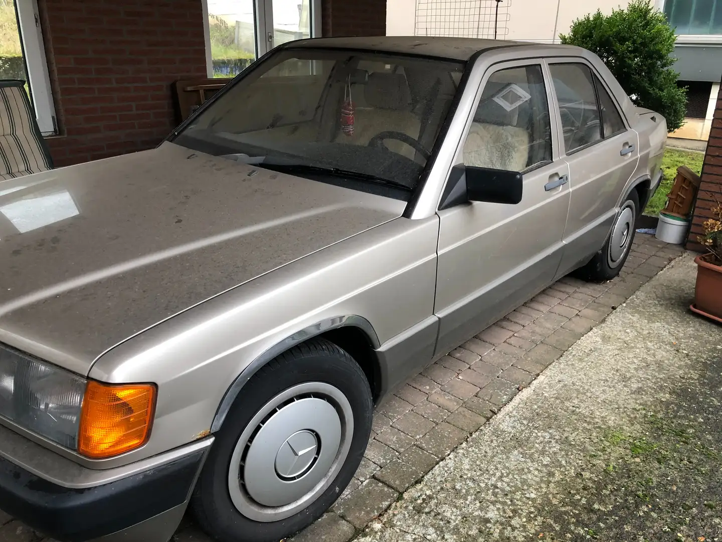 Mercedes-Benz 190 190 Beige - 2