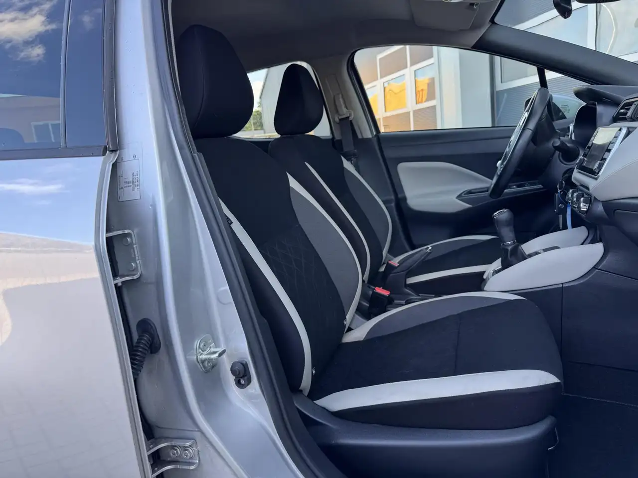 Nissan Micra 1.0 IG-T N-Connecta Carplay Camera Cruise, миниатюра 18