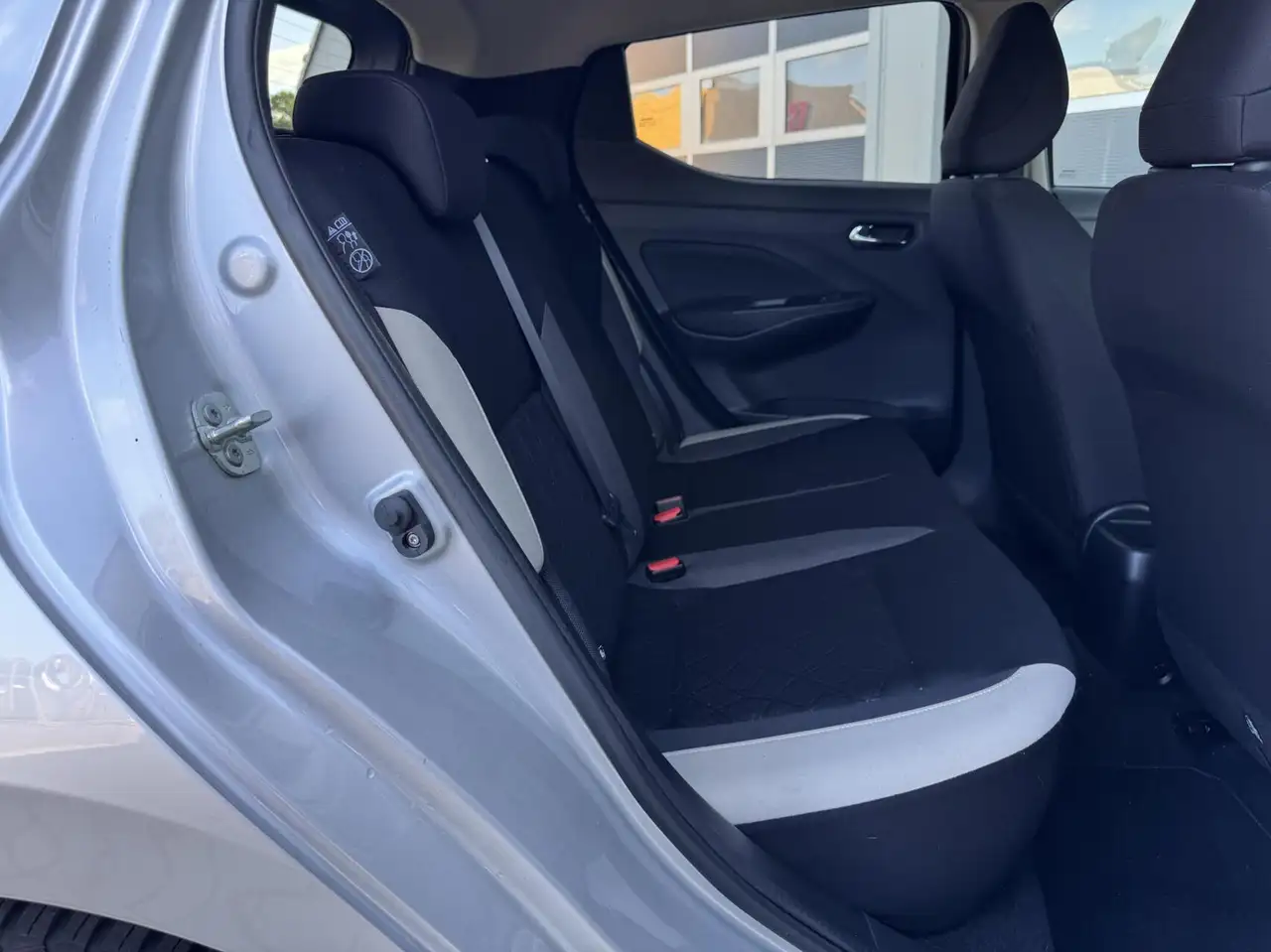 Nissan Micra 1.0 IG-T N-Connecta Carplay Camera Cruise, миниатюра 19