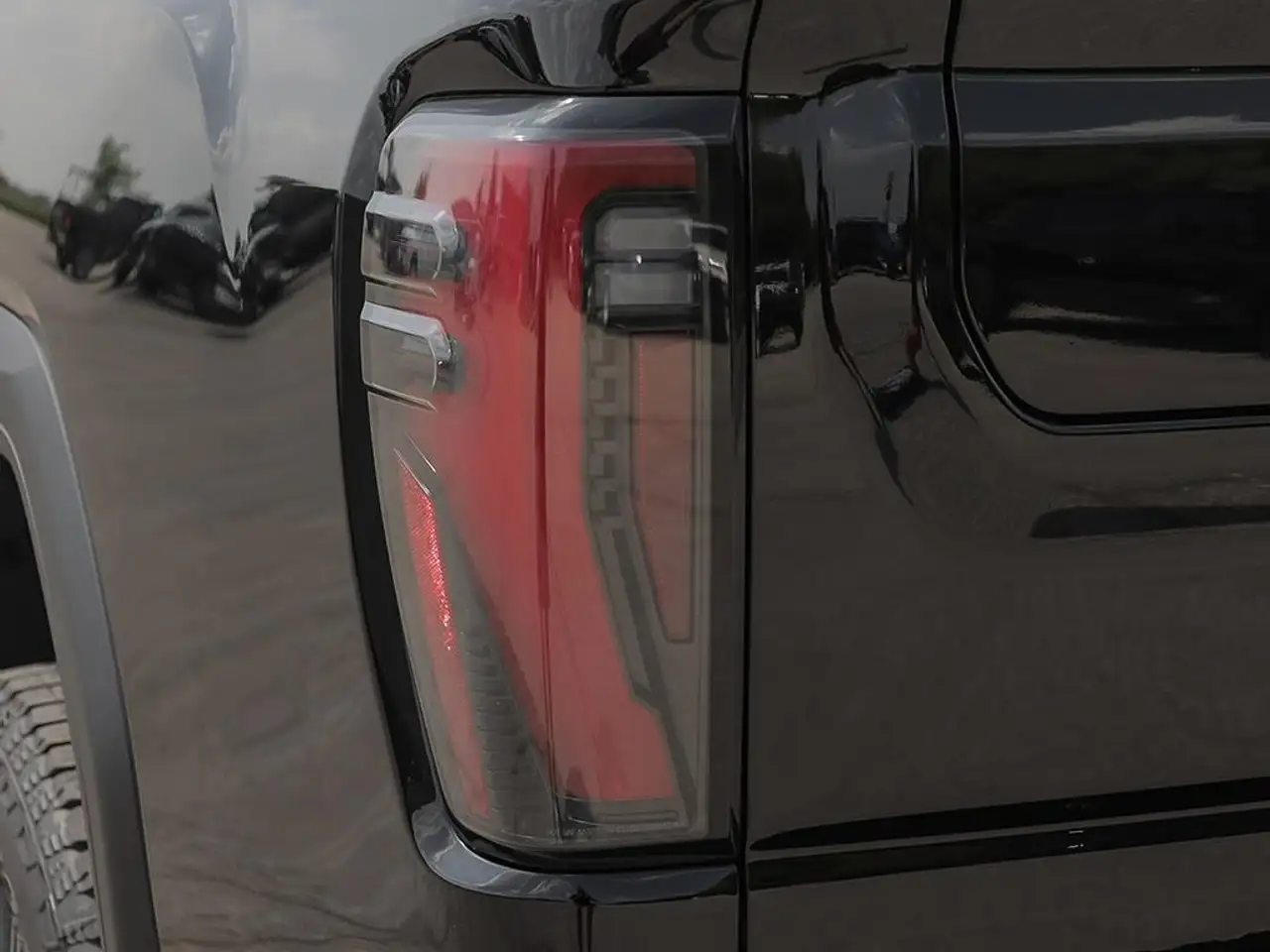 GMC Sierra 3500HD photo GMC Sierra 3500HD