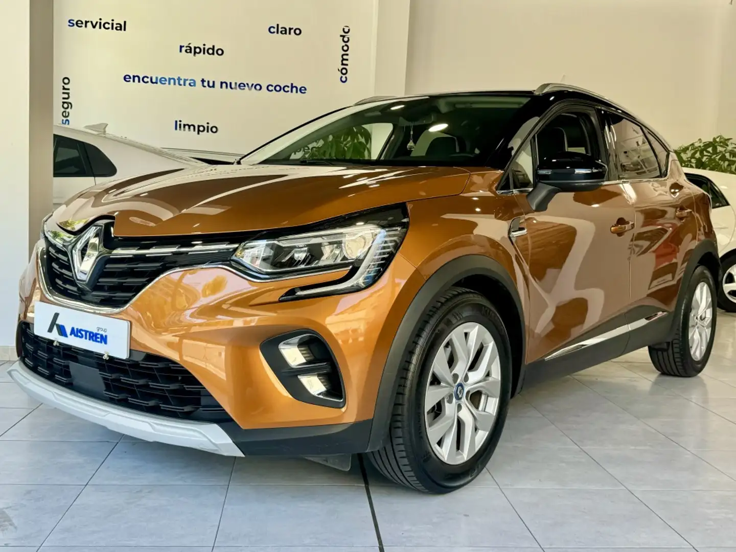 Renault Captur E-TECH Híbrido Enchufable Fast Track 117kW Naranja - 2
