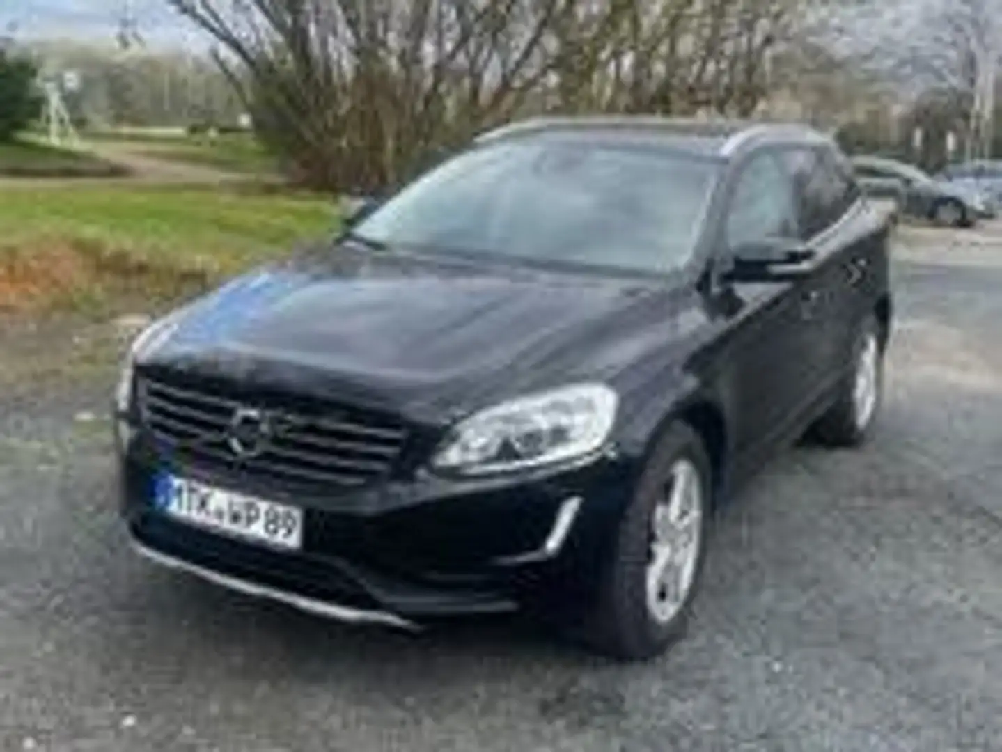 Volvo XC60 XC60+D3+Geartronic+Kinetic Schwarz - 1