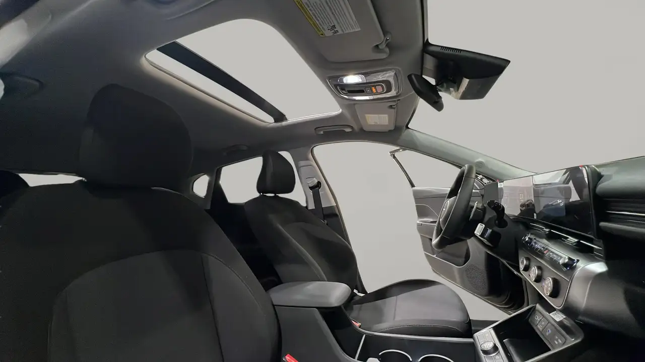 Hyundai KONA снимка Hyundai KONA