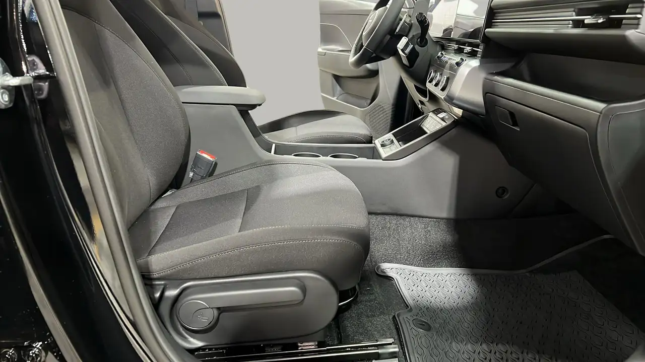 Hyundai KONA снимка Hyundai KONA