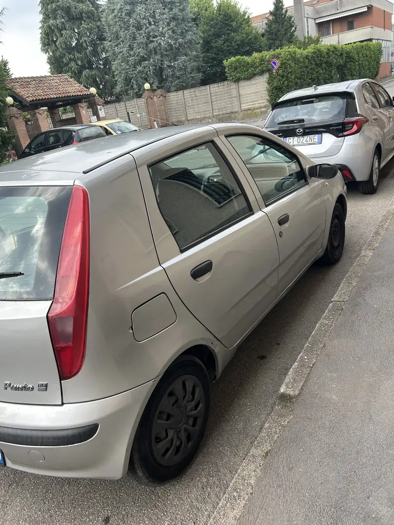 Fiat Punto 1200 benzina Gris - 2