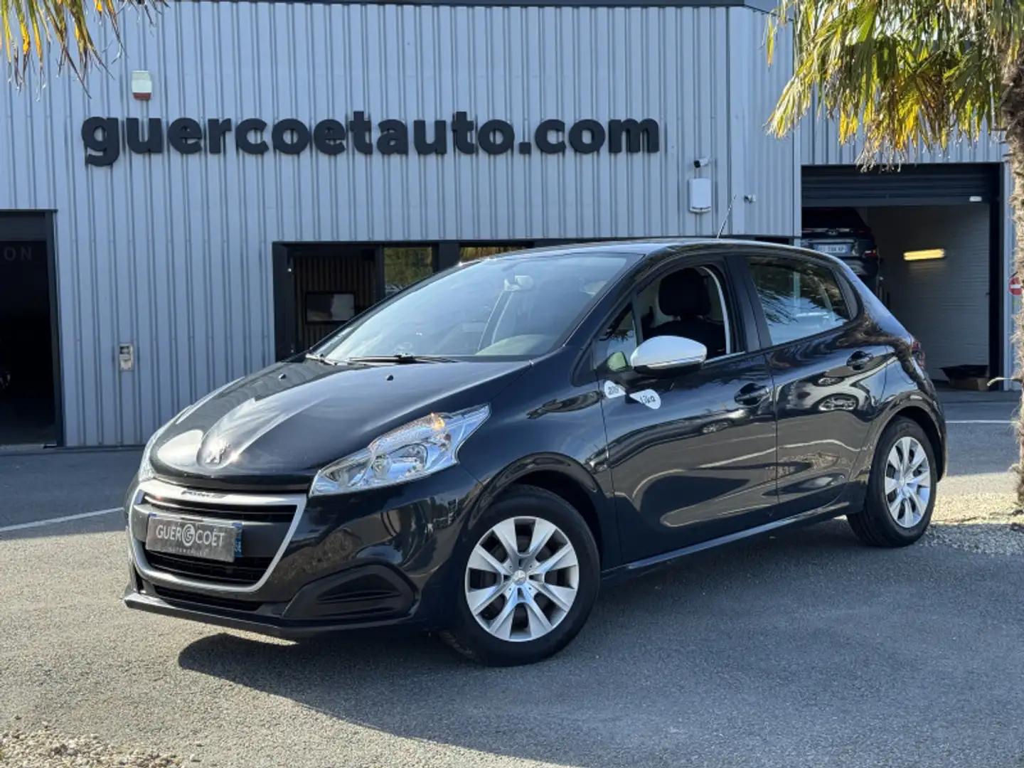 Peugeot 208 1.2 PURETECH 68CH E6.C LIKE 5P Gris - 1