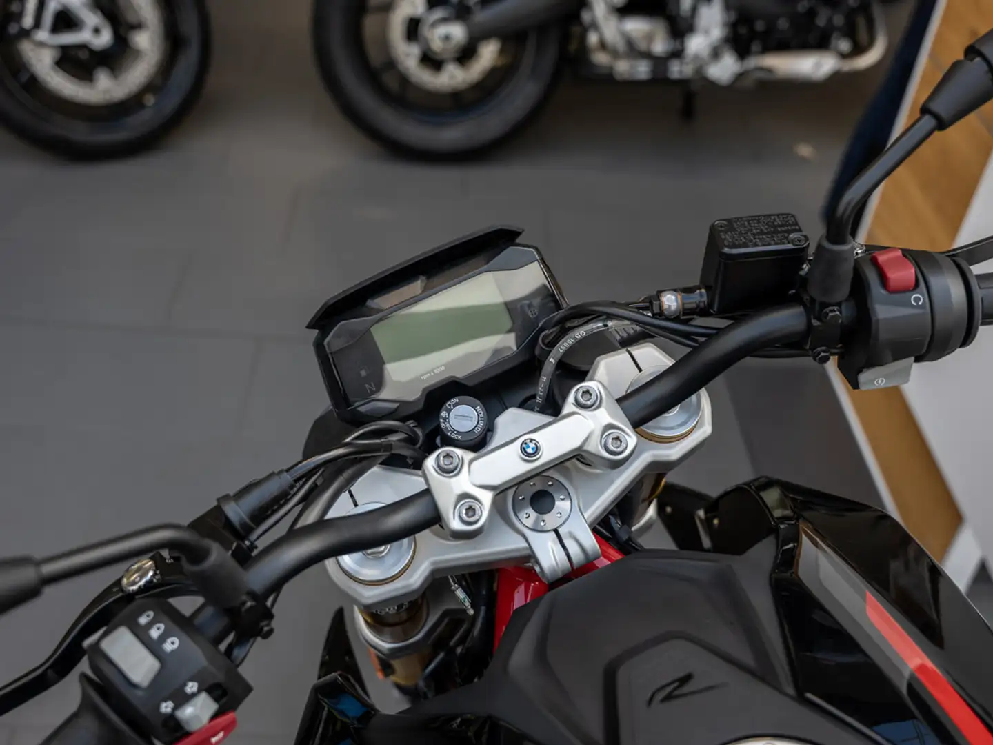 BMW G 310 R Gris - 2