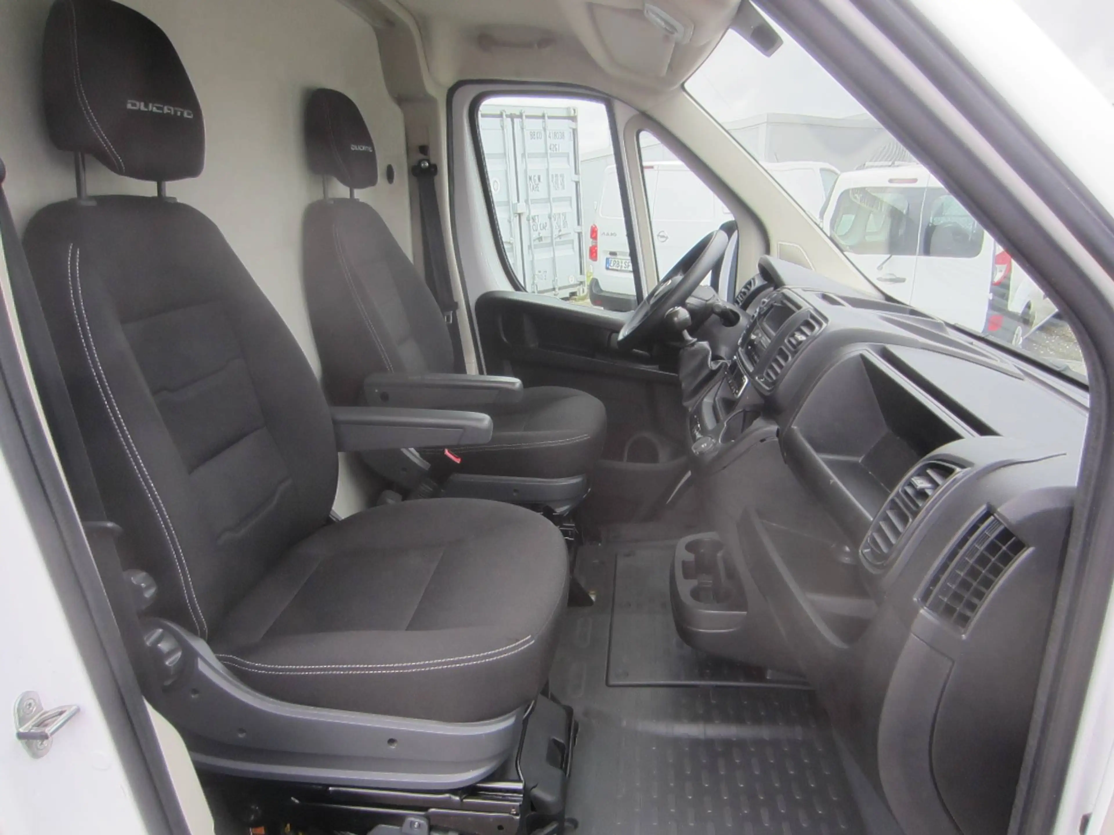 Fiat Ducato 120 L2H2 RS: 3450 mm,Klimatronic,PDC — photo 9