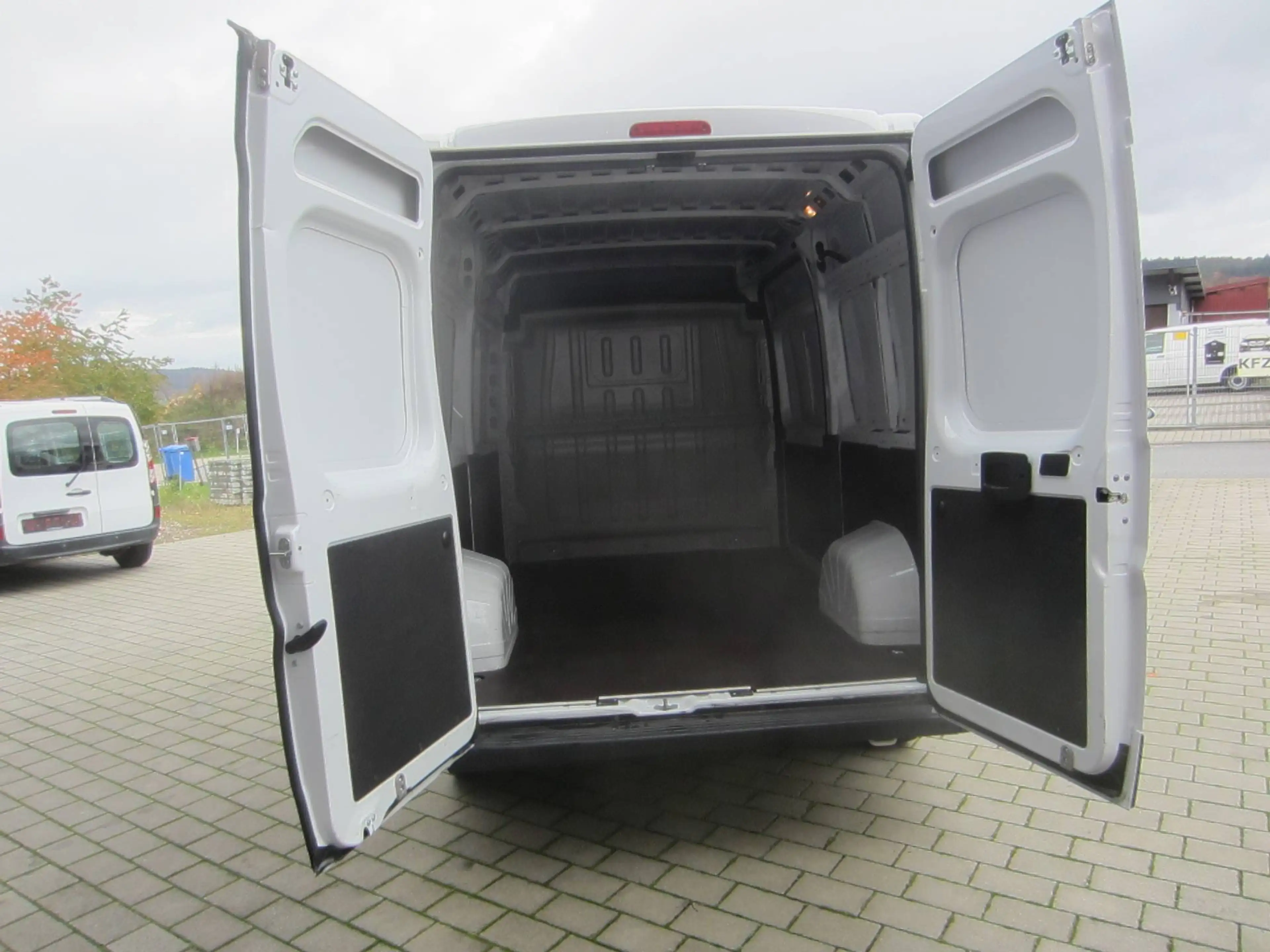 Fiat Ducato 120 L2H2 RS: 3450 mm,Klimatronic,PDC — photo 11