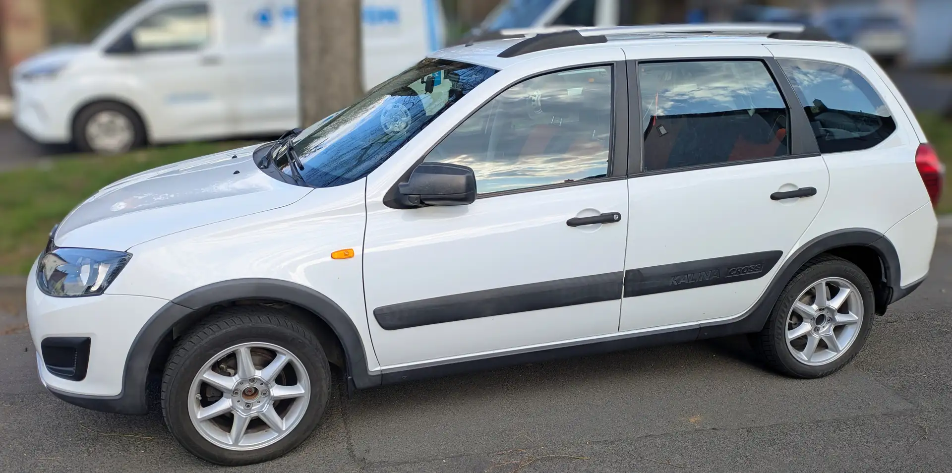 Lada Kalina Lada Kalina Cross Norma Weiß - 2