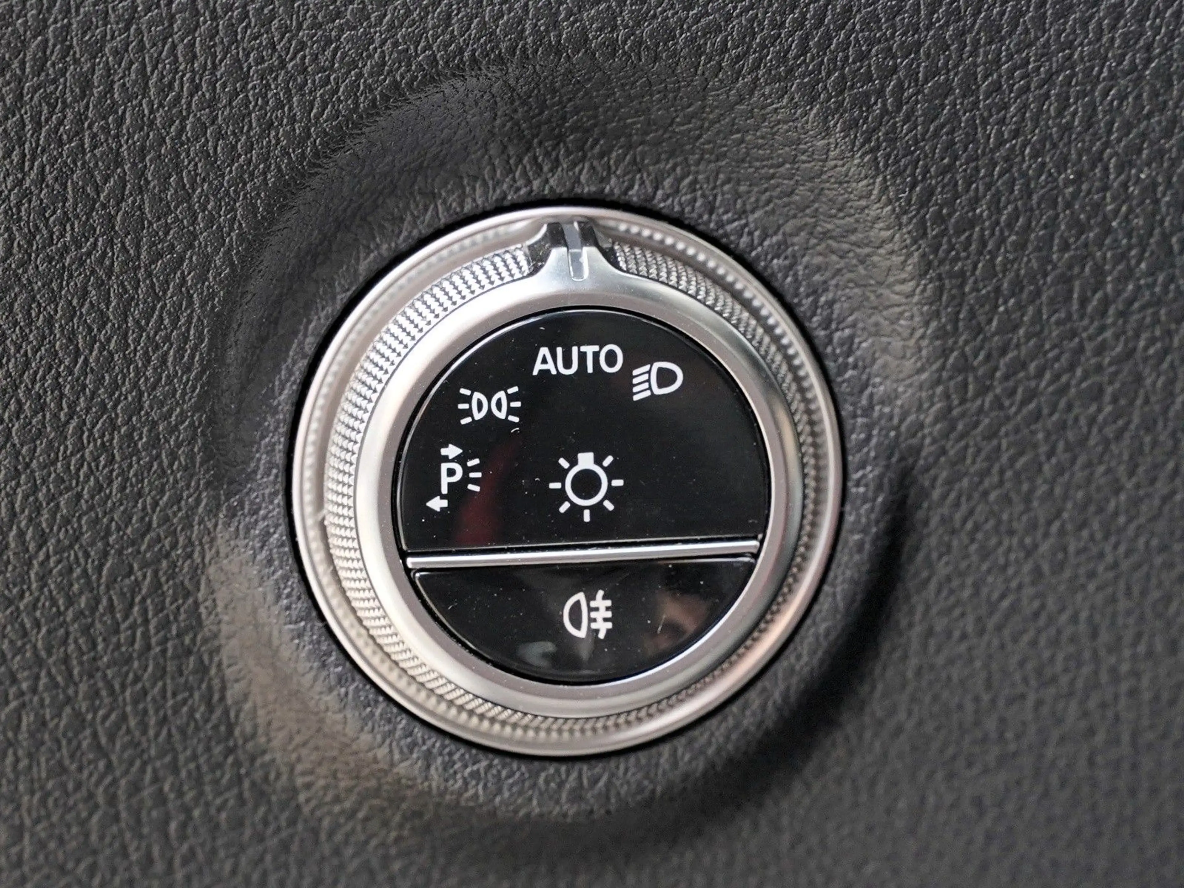 Mercedes-Benz CLE 53 AMG — photo 13