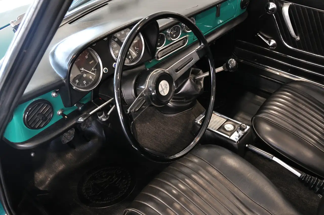 Alfa Romeo Spider 1300 Spider Junior Duetto osso di seppia RIAR conservata, foto 9