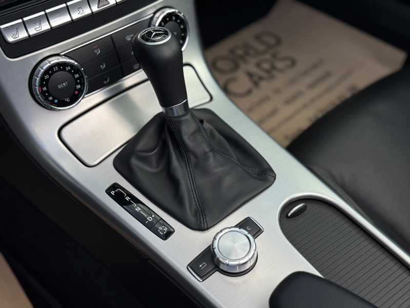 Mercedes-Benz SLK 200 AUTOMATIQUE - AIRSCARF - NAVIGATION - LED - GARANTIE 12MOIS — photo 13