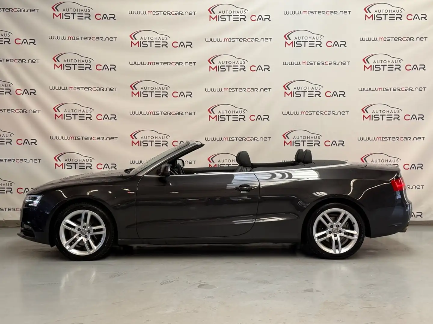 Audi A5 Cabrio 2.0TFSI S LINE NAVI+/KEY/XEN/MEMORY/18 Grau - 2