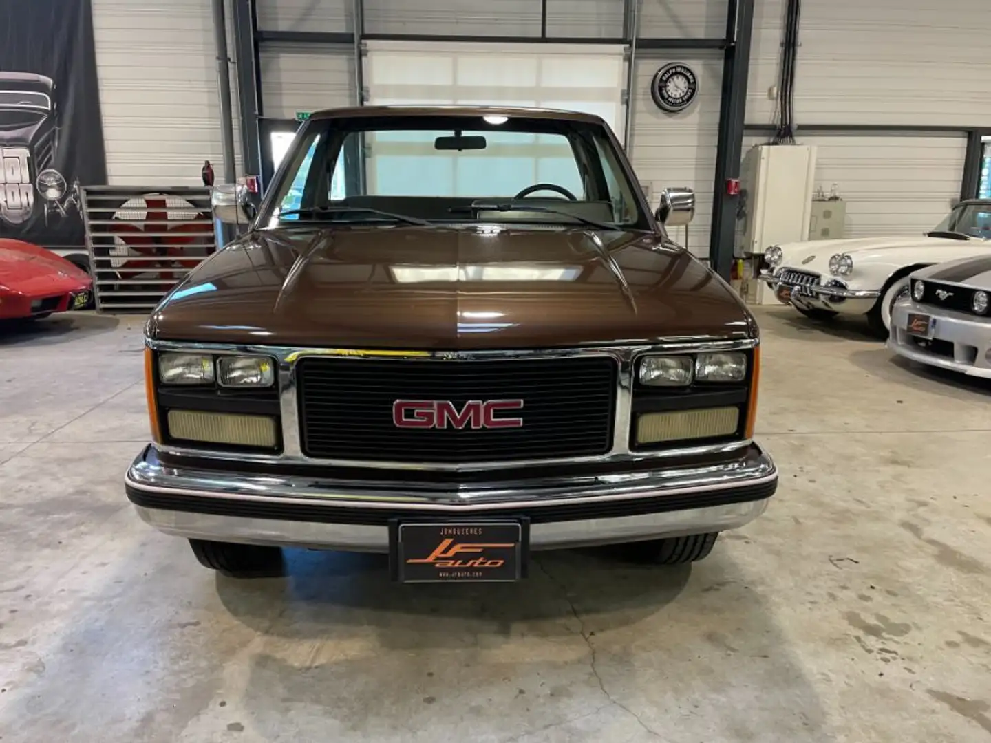 GMC Sierra 5.7 V8 350 ci Brun - 2
