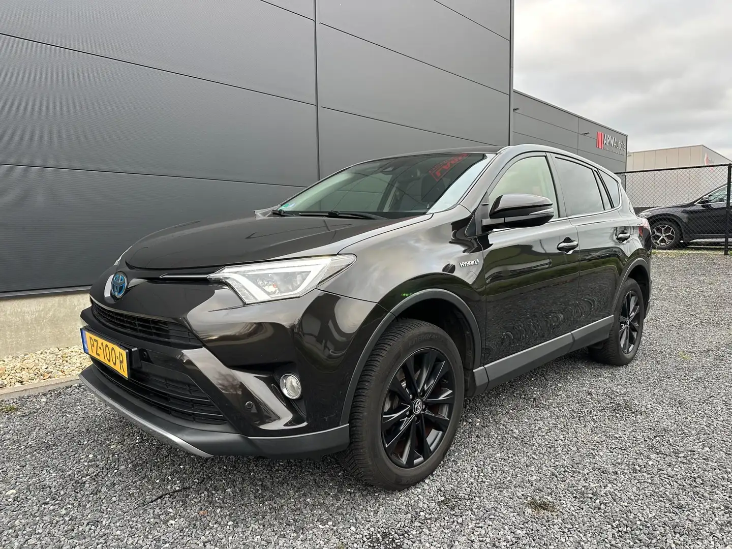 Toyota RAV 4 2.5 Hybrid AWD Style Navigatie | Camera | Trekhaak Brun - 2