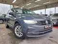 Volkswagen Tiguan Tiguan 2.0 TDI SCR Life / TVA DEDUCTIBLE /EXPORT Gris - thumbnail 4